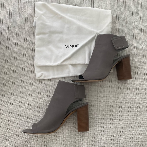 Vince Faye Truffle Heeled Booties - size 7.5 - Picture 6 of 11